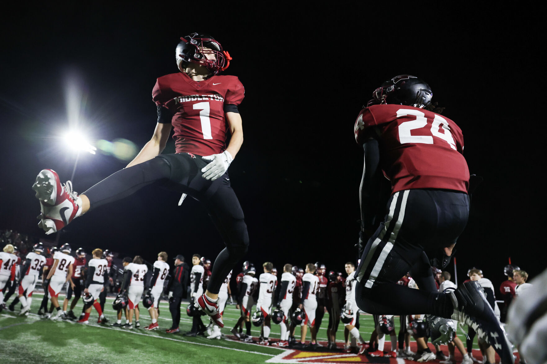 102524-wsj-sports-middleton-chippewa0156